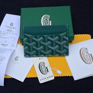 Goyard Green Wallet with Yellow Interior – Elegant & Discreet